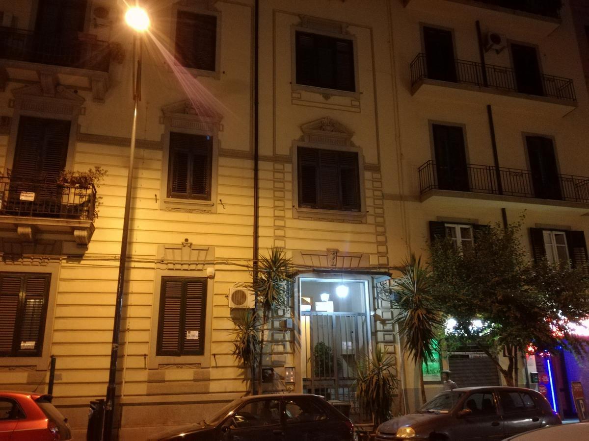 La Terrazza Del Sole B&B Palermo Exterior foto